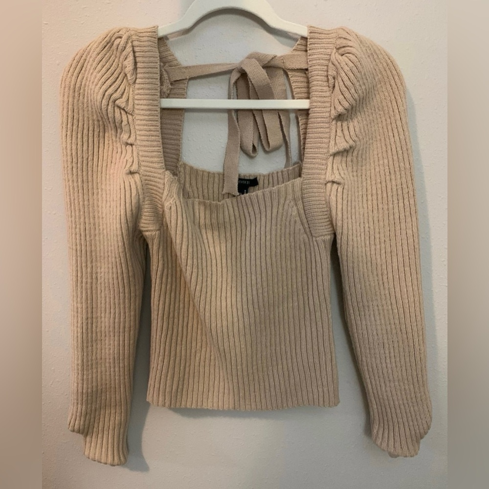 FOREVER 21 Sweater